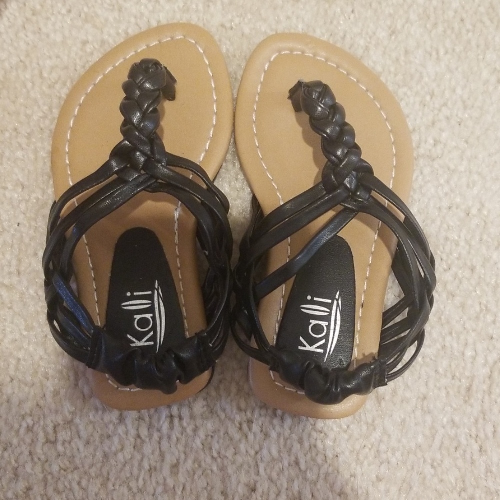 baby girl kali sandals size 6 * worn once*